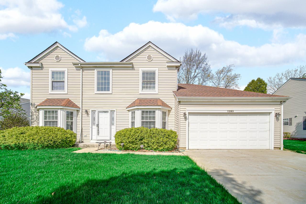 1283 Rose Ave., Carol Stream, IL 60188