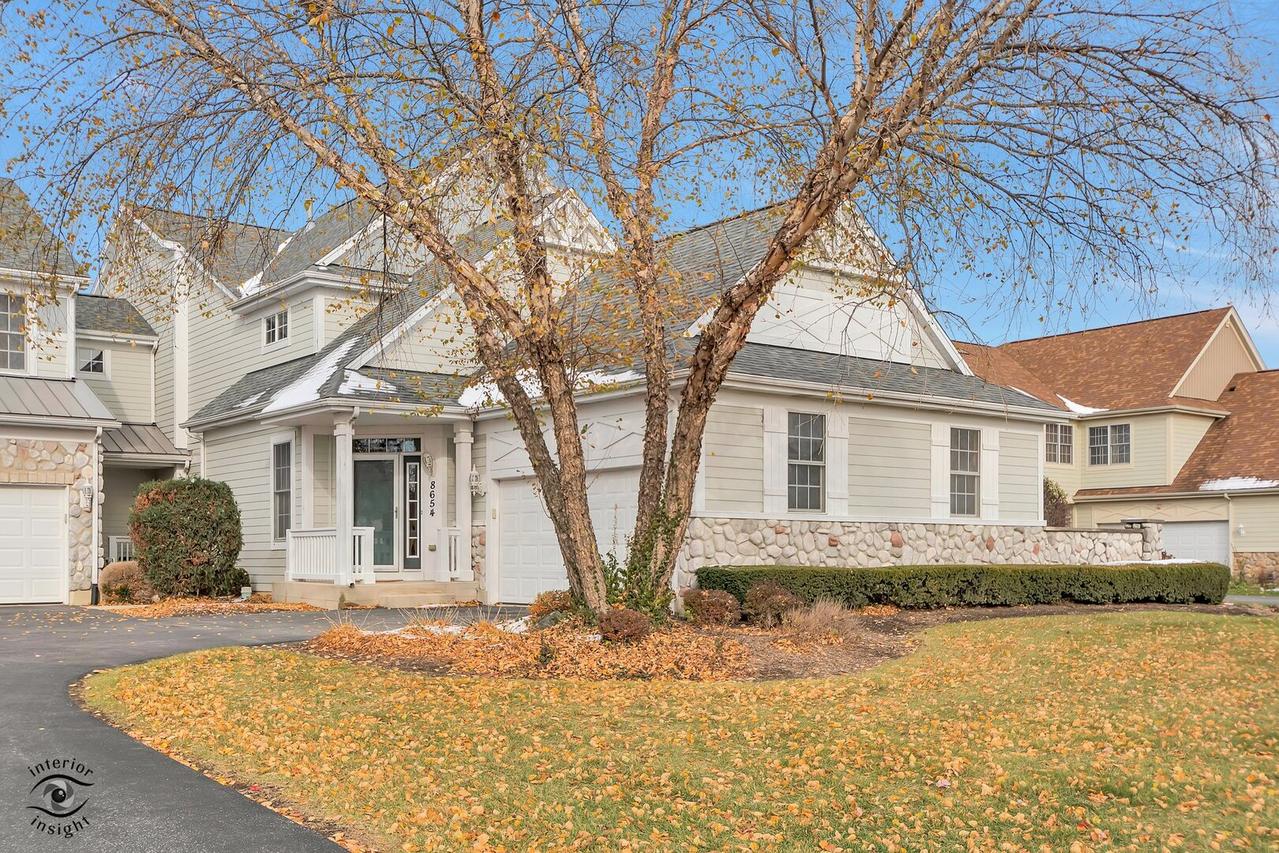 8654 Saddlebred Ct., Frankfort, IL 60423