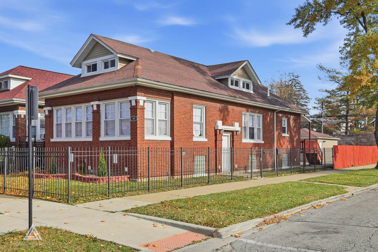 1301 N Waller Ave., Chicago, IL 60651