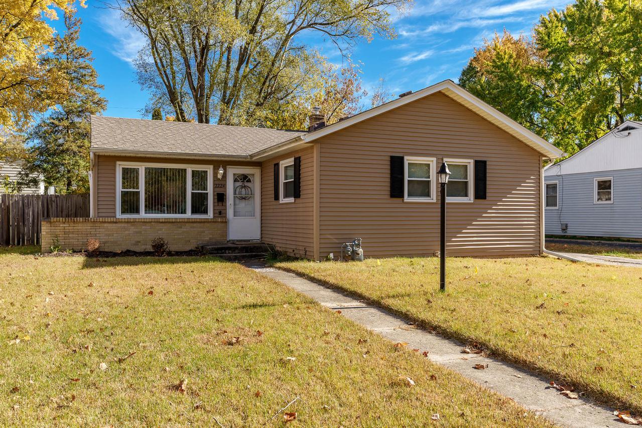 2224 Arizona Ave., Rockford, IL 61108