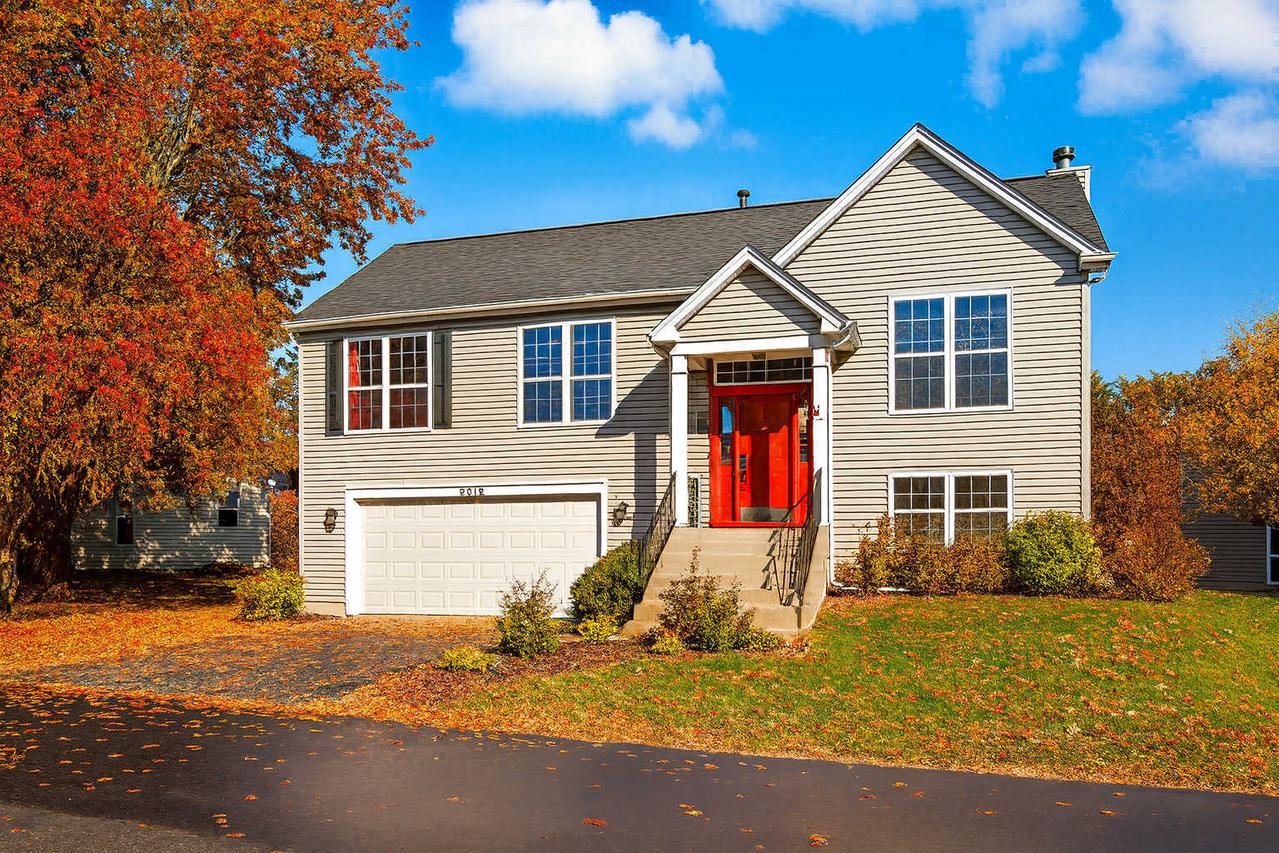 2019 Aspen Dr., Woodstock, IL 60098