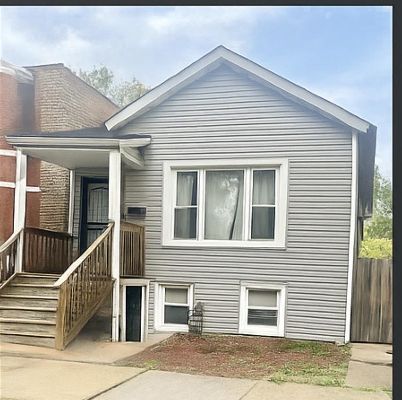 3450 W Walnut St., Chicago, IL 60624