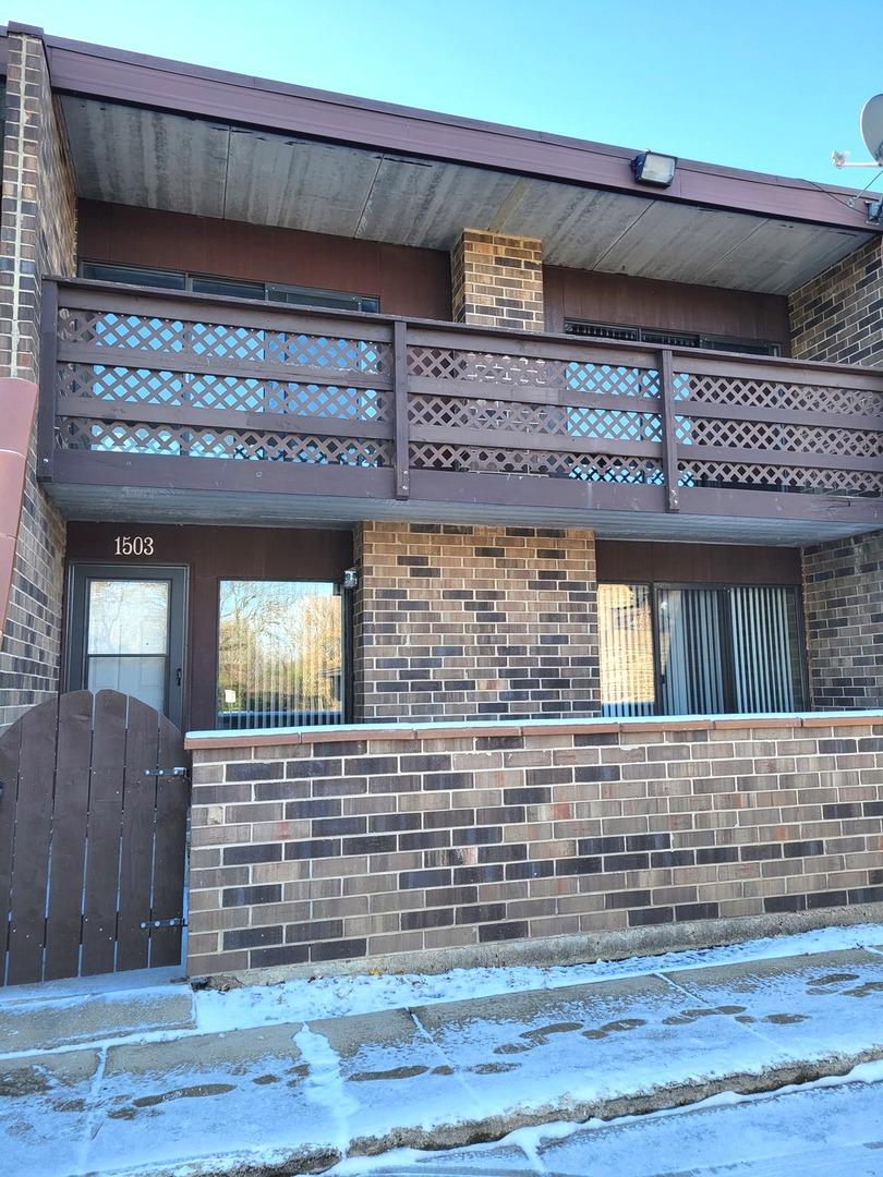 1503 Kenneth Cir., Elgin, IL 60120