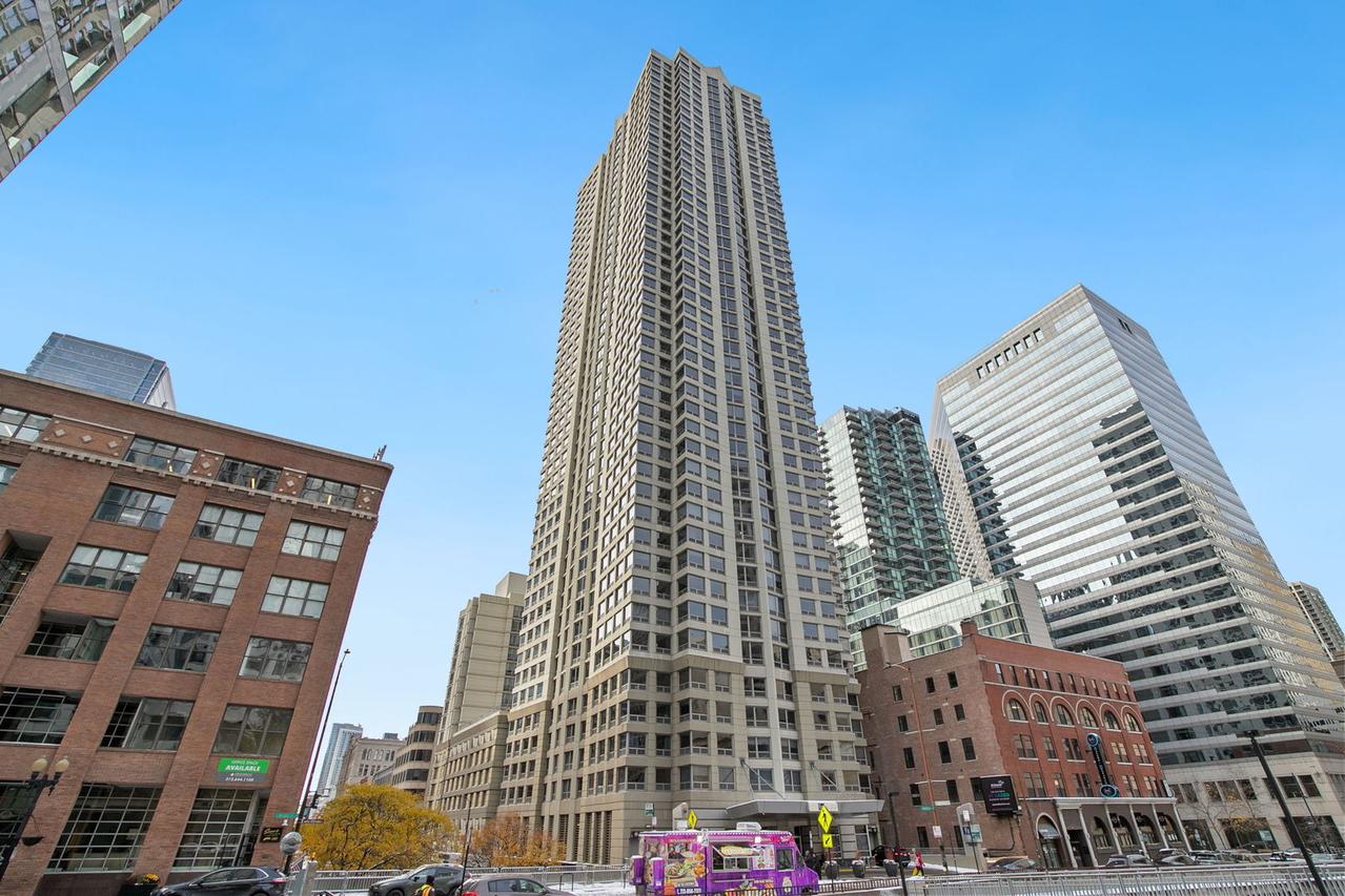 440 N Wabash Ave. #409, Chicago, IL 60611