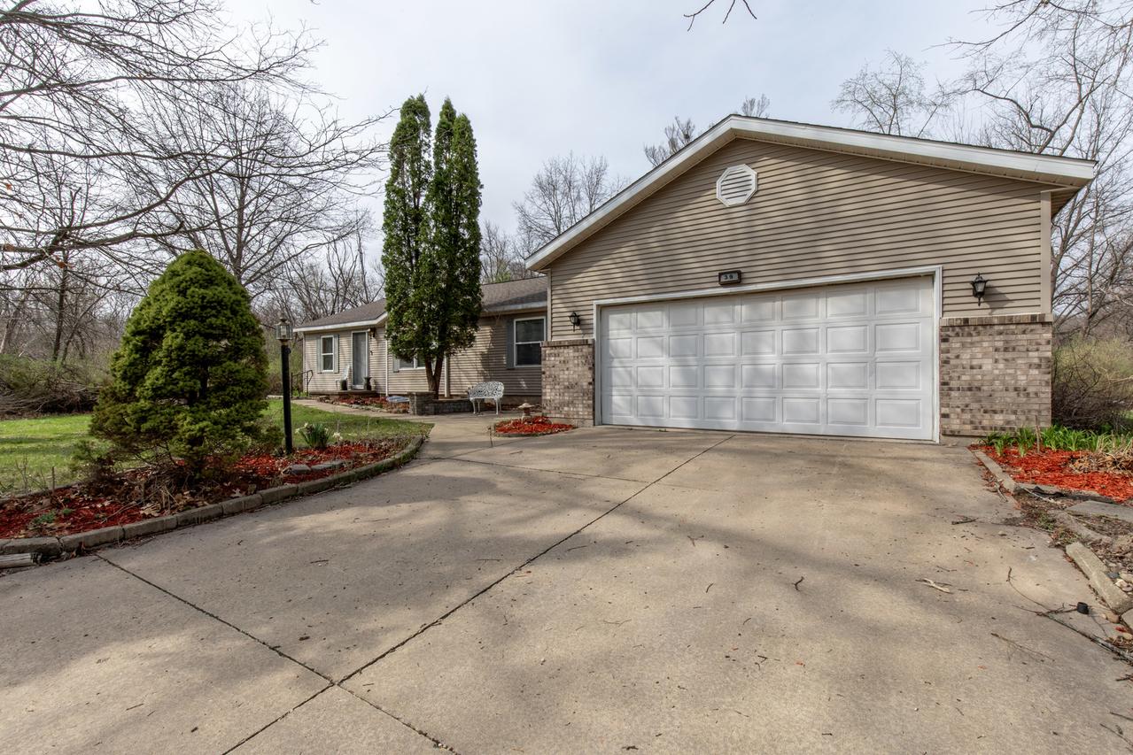 39 Timberlane Dr., Putnam, IL 61560