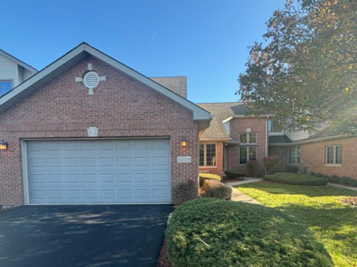 6709 Pondview Dr., Tinley Park, IL 60477