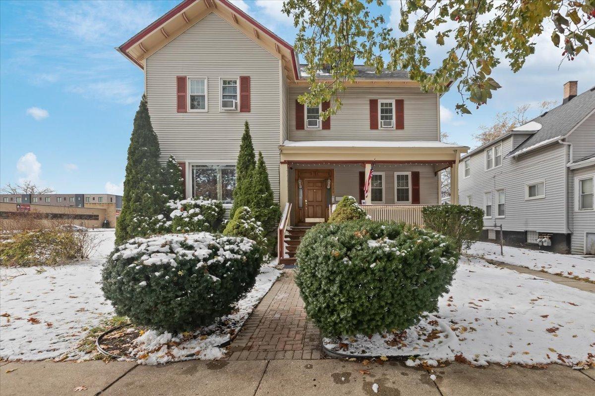 [Address Hidden by Seller], Evanston, IL 60201