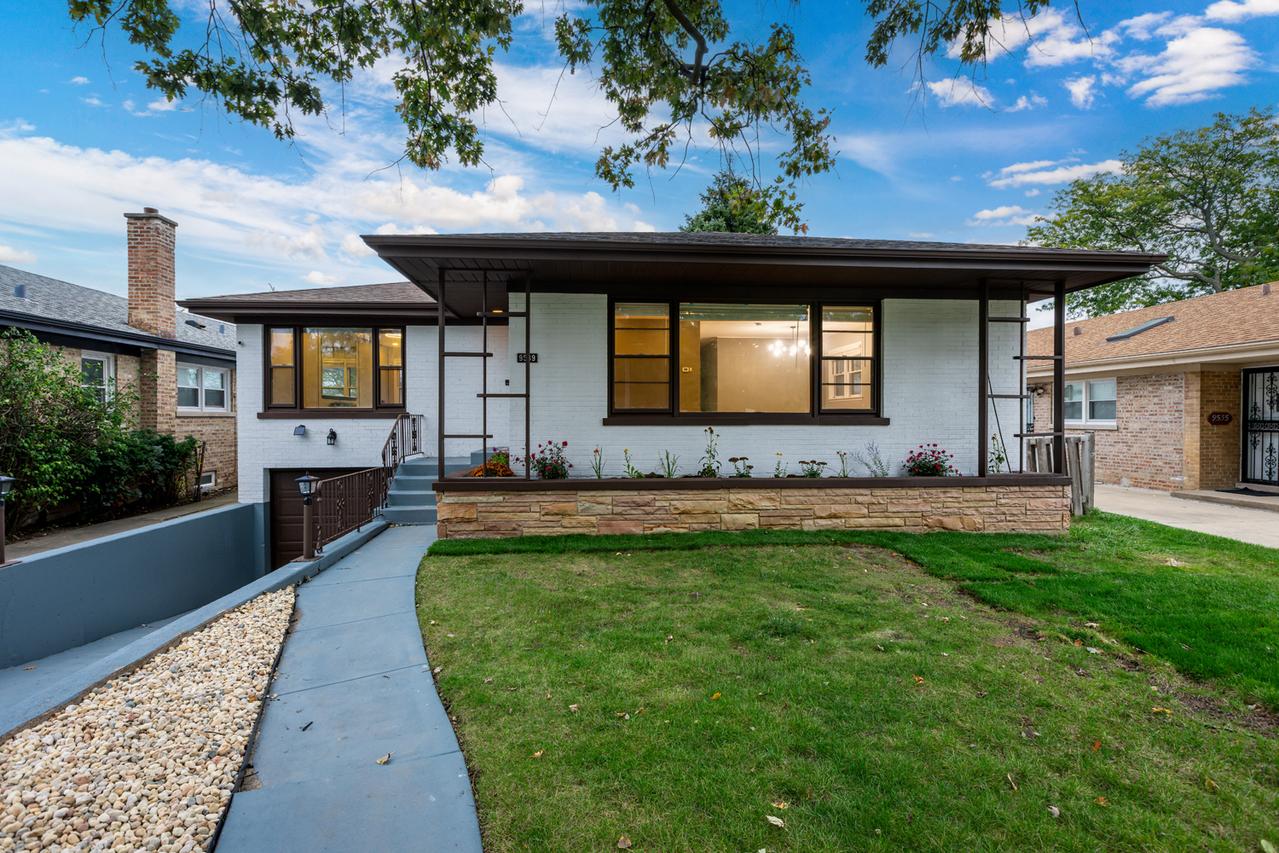 9539 Lorel Ave., Skokie, IL 60077