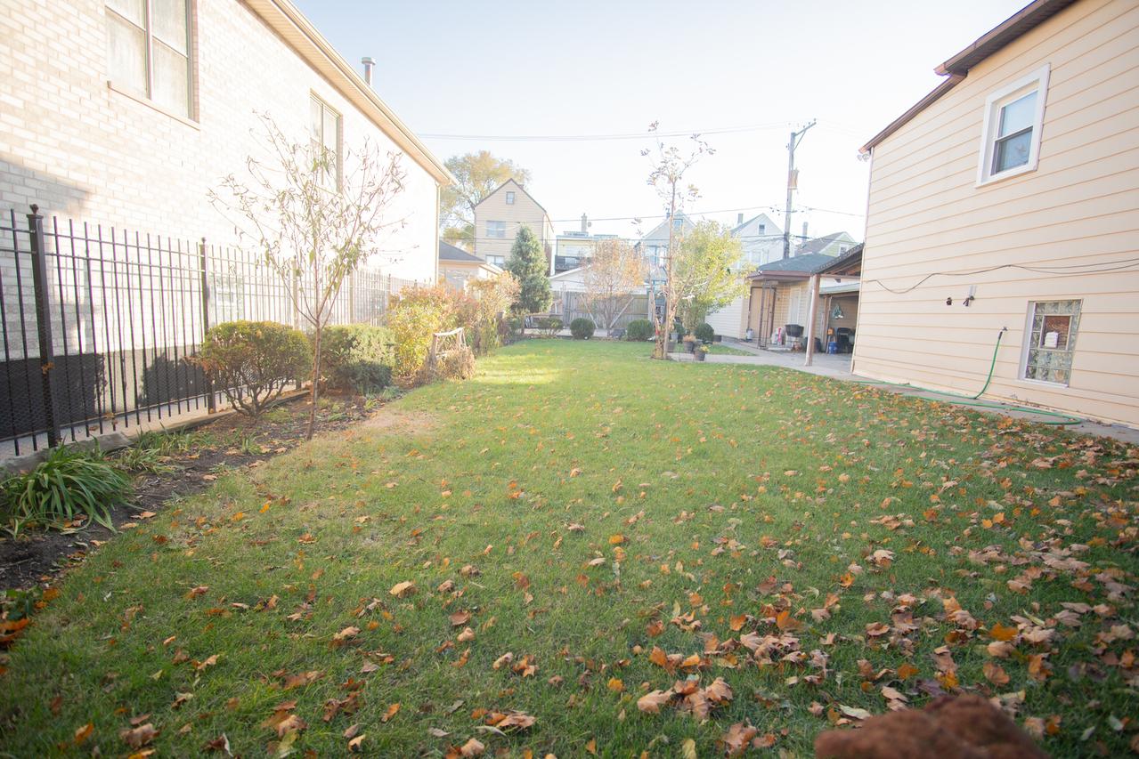 2921 W 38th Pl., Chicago, IL 60632