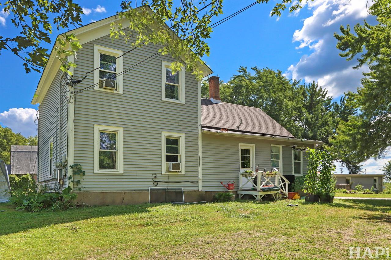 1101 N Deep Lake Rd., Antioch, IL 60002