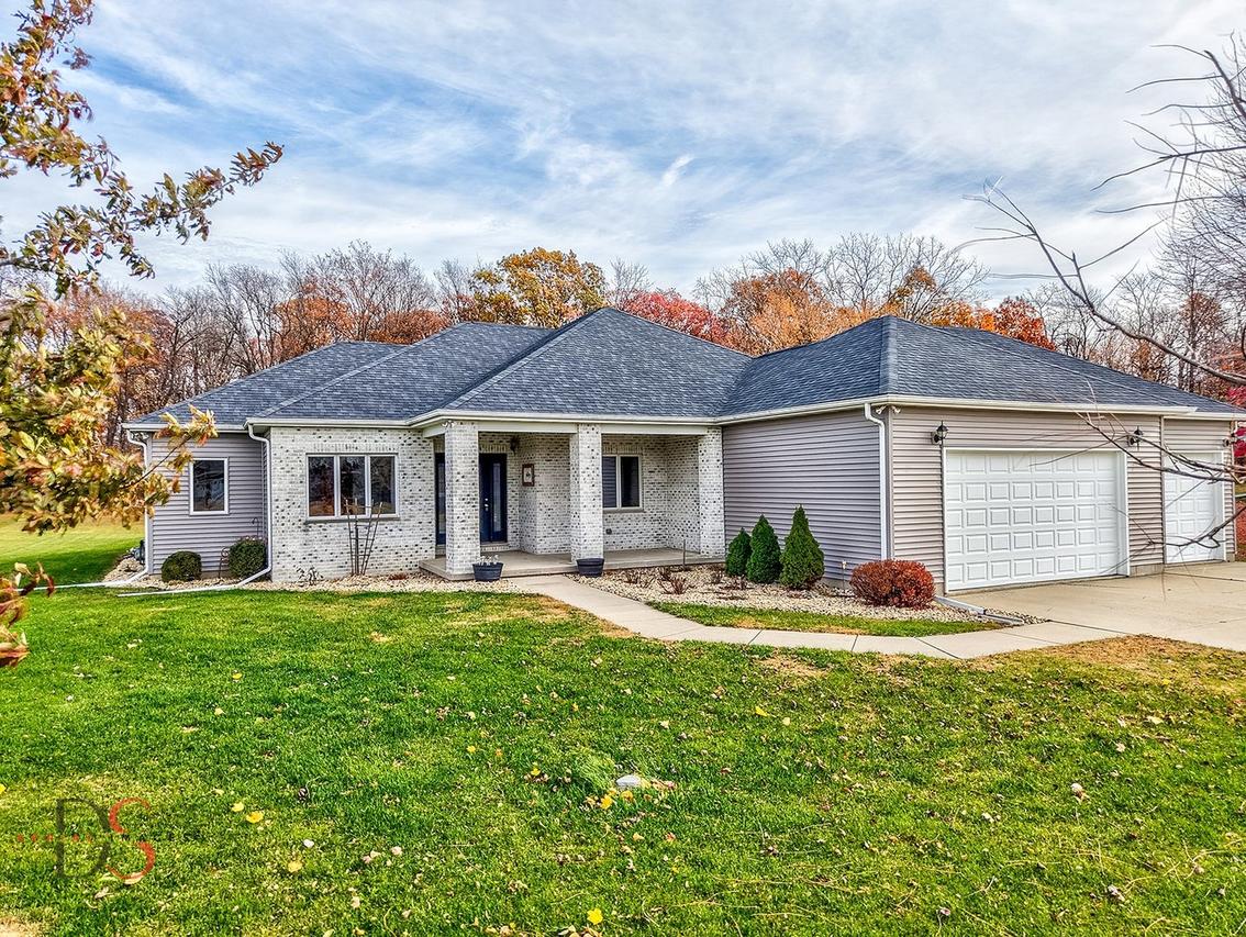 4470 E 1369th Rd., Earlville, IL 60518