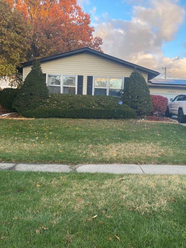 18941 Cypress Ave., Country Club Hills, IL 60478