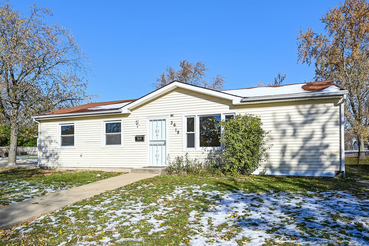 3618 Peach Grove Ln., Hazel Crest, IL 60429