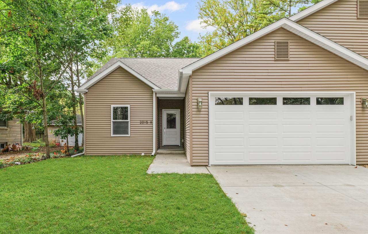2015 Cureton Dr. #A, Urbana, IL 61801