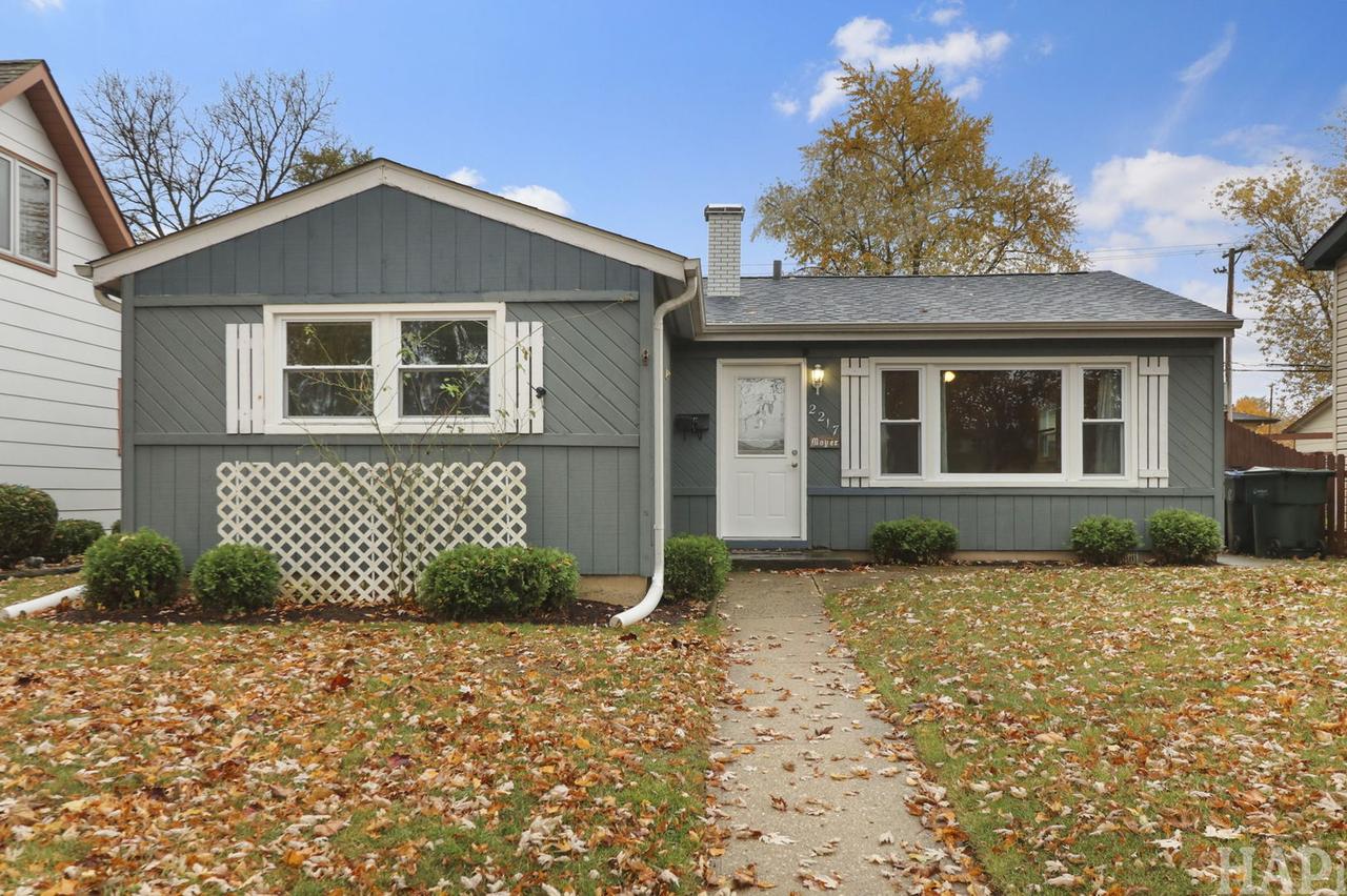 2217 20th St., Zion, IL 60099