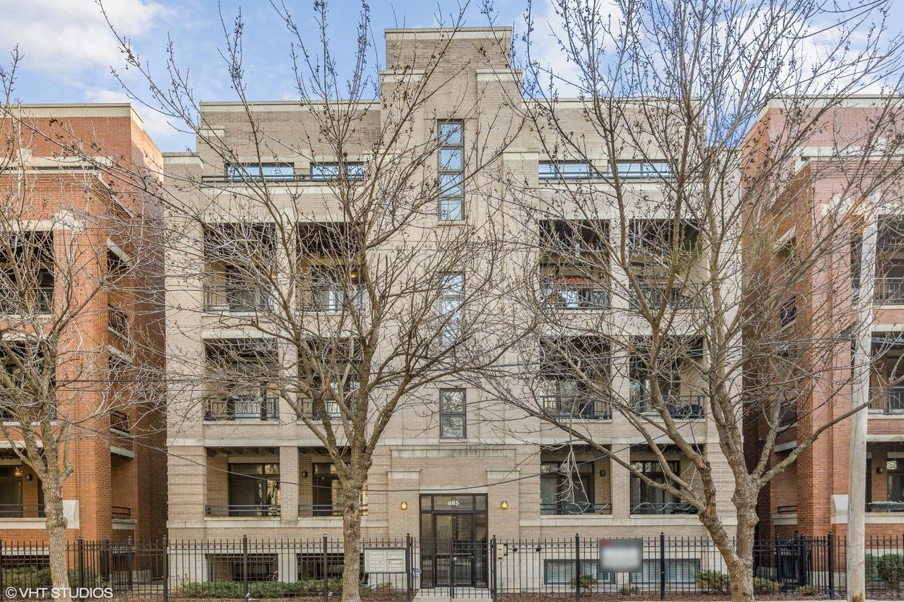 685 N Peoria St. #1N, Chicago, IL 60622