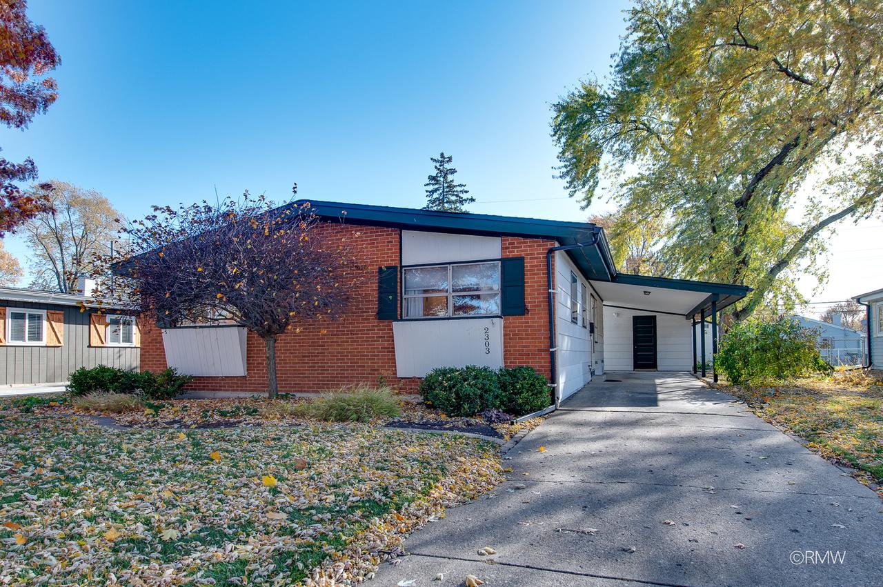 2303 Fulle St., Rolling Meadows, IL 60008