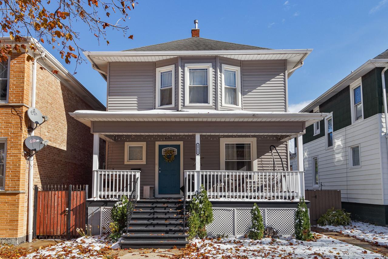 2711 S 60th Ct., Cicero, IL 60804