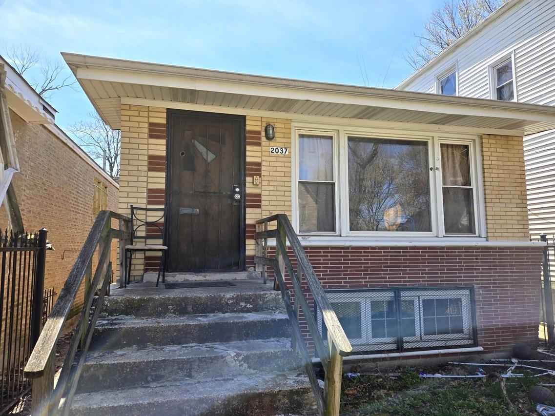 2037 W 69th Pl., Chicago, IL 60636
