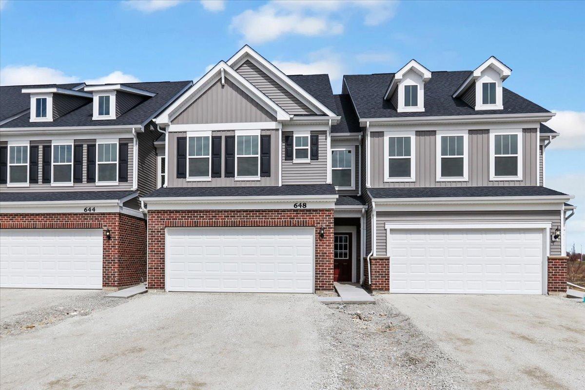 2200 Ryegrass Ln. #78006, Bolingbrook, IL 60490