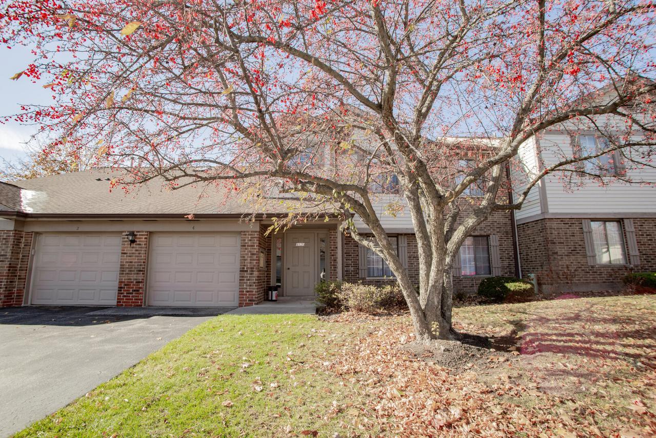 [Address Hidden by Seller], Arlington Heights, IL 60004