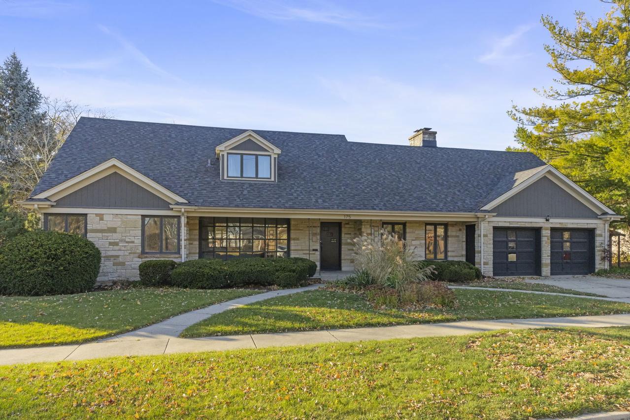 175 S Harrison Ave., Aurora, IL 60506