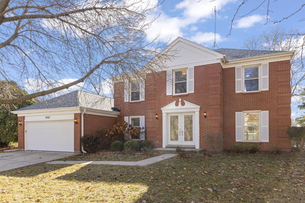 2647 Longview Dr., Lisle, IL 60532