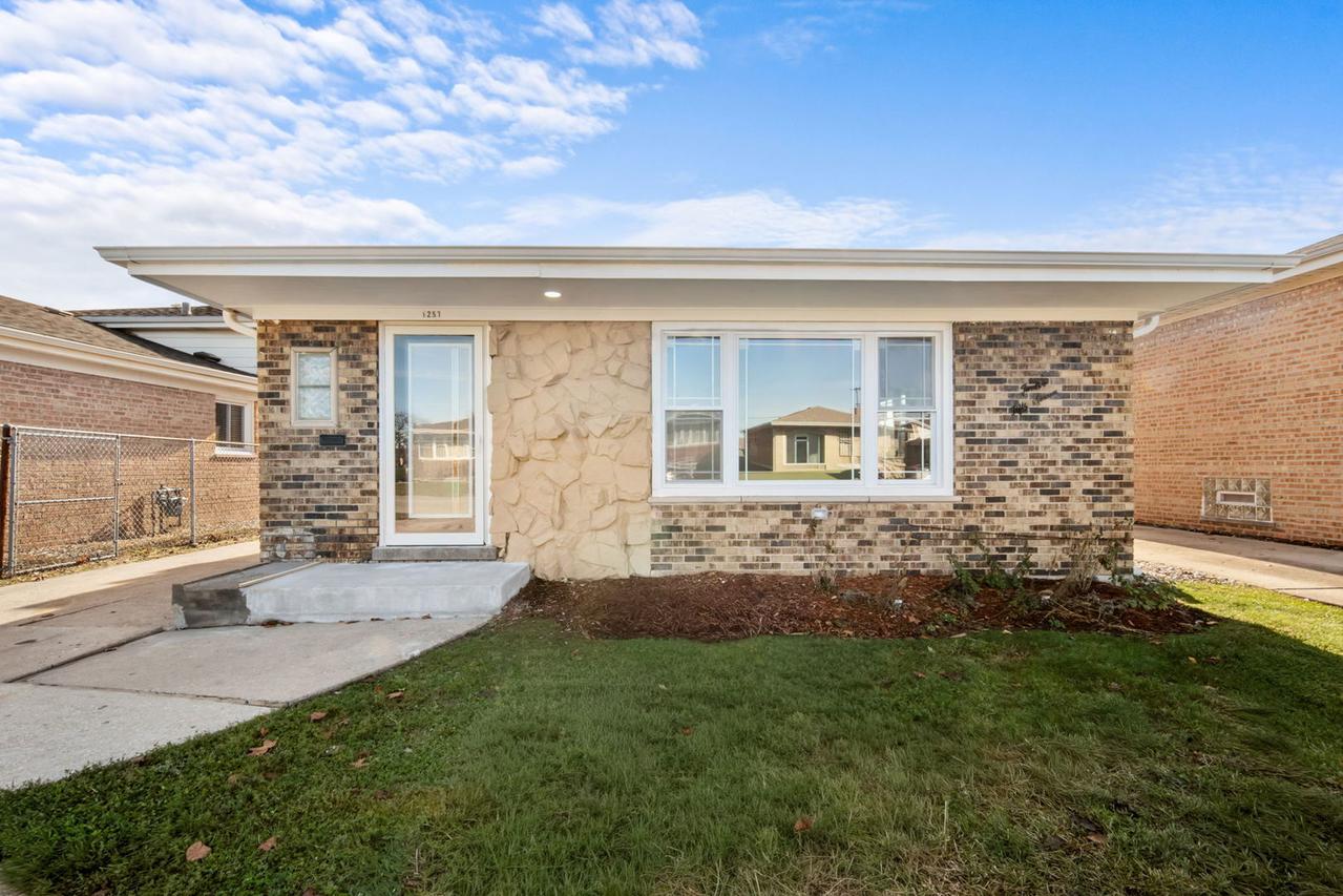 [Address Hidden by Seller], Calumet City, IL 60409