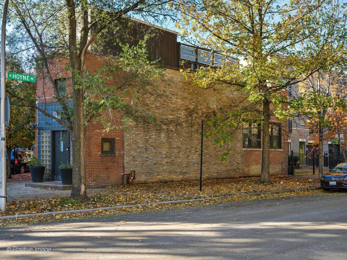 [Address Hidden by Seller], Chicago, IL 60647