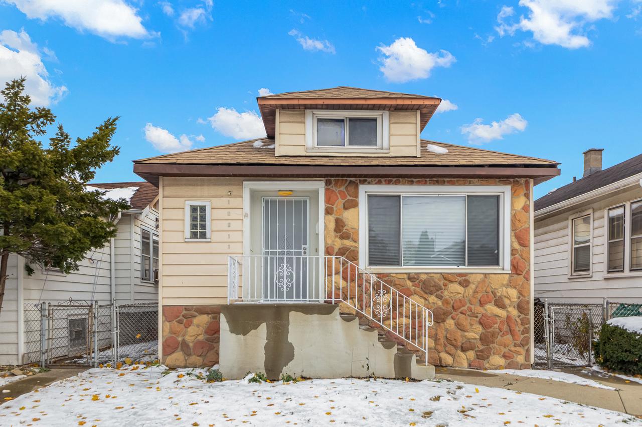 10211 S Yale Ave., Chicago, IL 60628