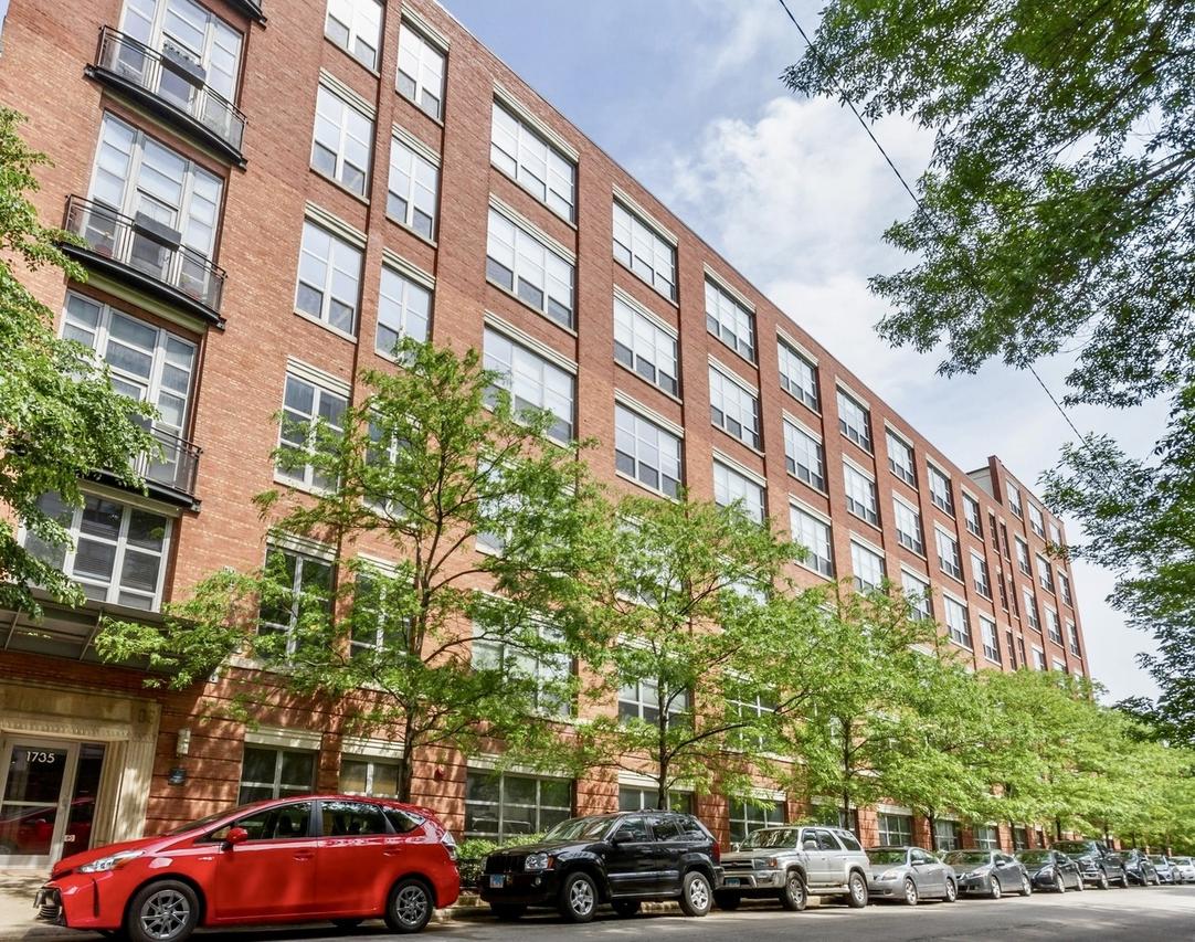 1735 N Paulina St. #212, Chicago, IL 60622