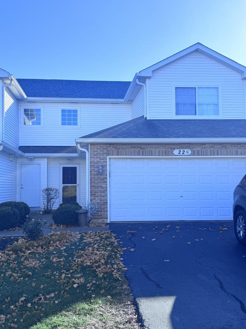 22 Rolling Oaks Rd. #C, Sugar Grove, IL 60554
