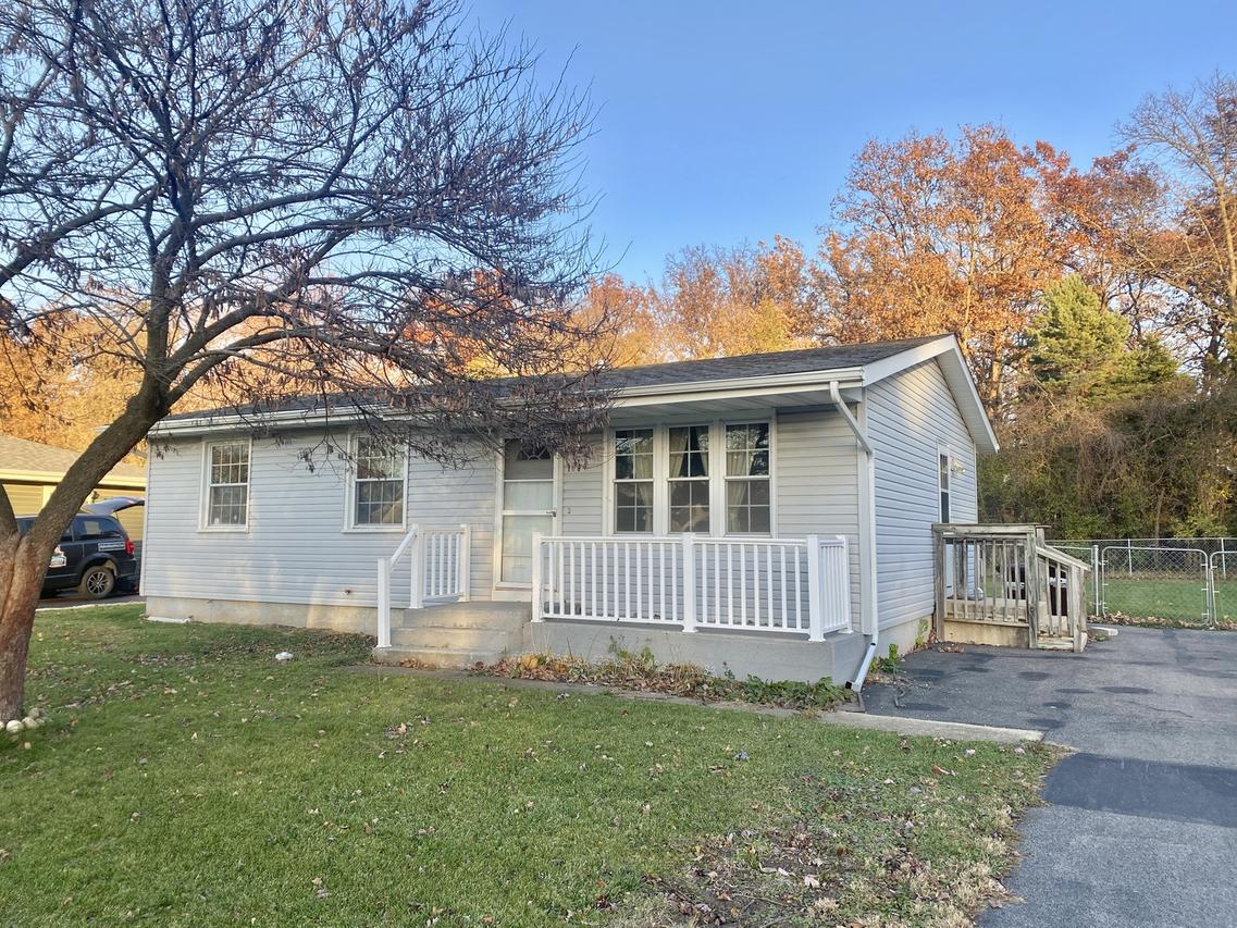 1944 Julie St., Woodstock, IL 60098