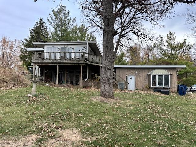 368 Holiday Dr., Lake Holiday, IL 60552
