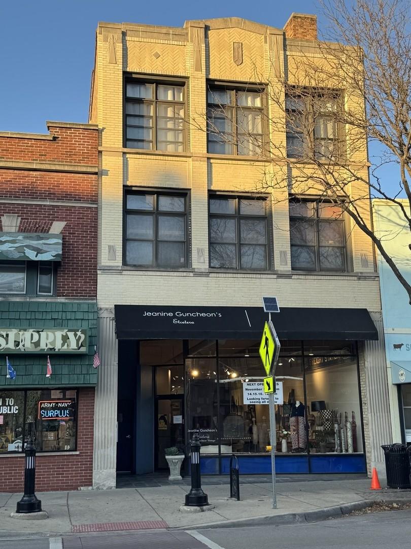 7349 Madison St. #D, Forest Park, IL 60130