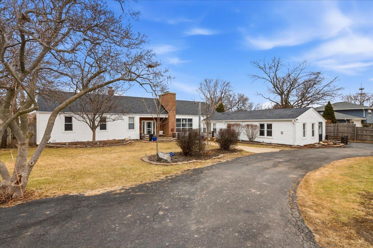 9960 W 151 St., Orland Park, IL 60462