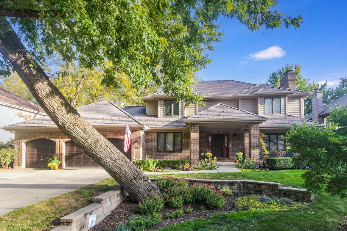 933 Doral Dr., Bartlett, IL 60103