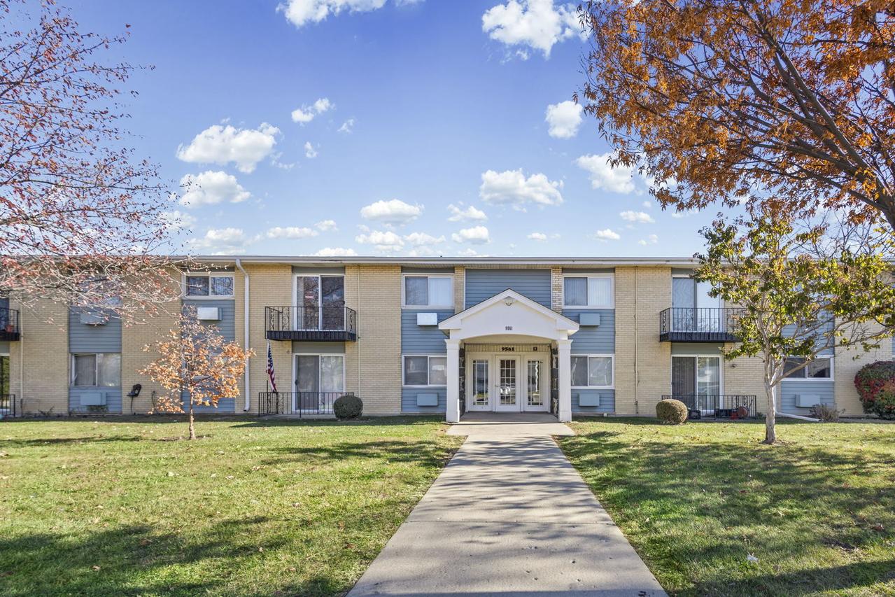 9561 Dee Rd. #1D, Des Plaines, IL 60016
