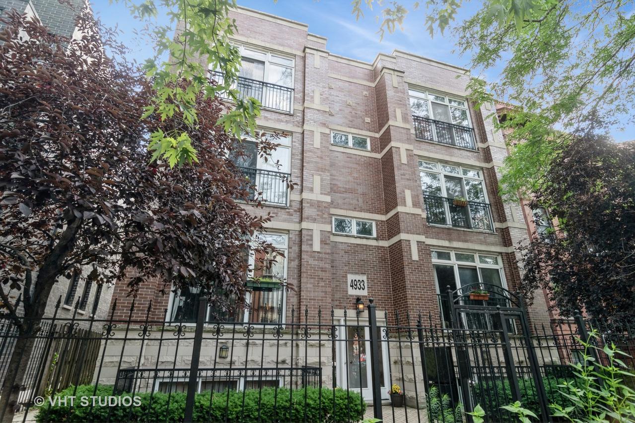 4933 N Winthrop Ave. #2S, Chicago, IL 60640