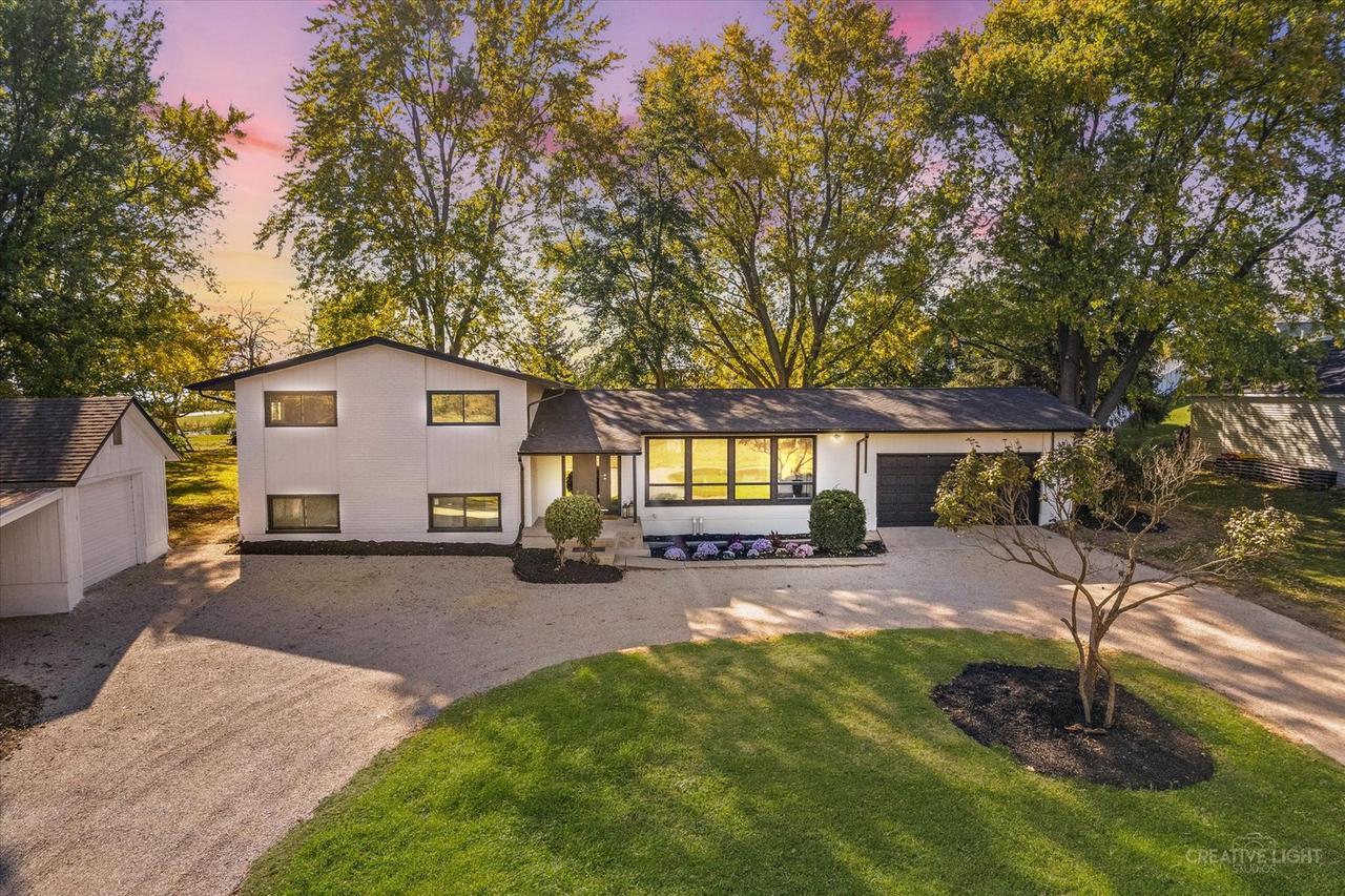 10480 Legion Rd., Yorkville, IL 60560