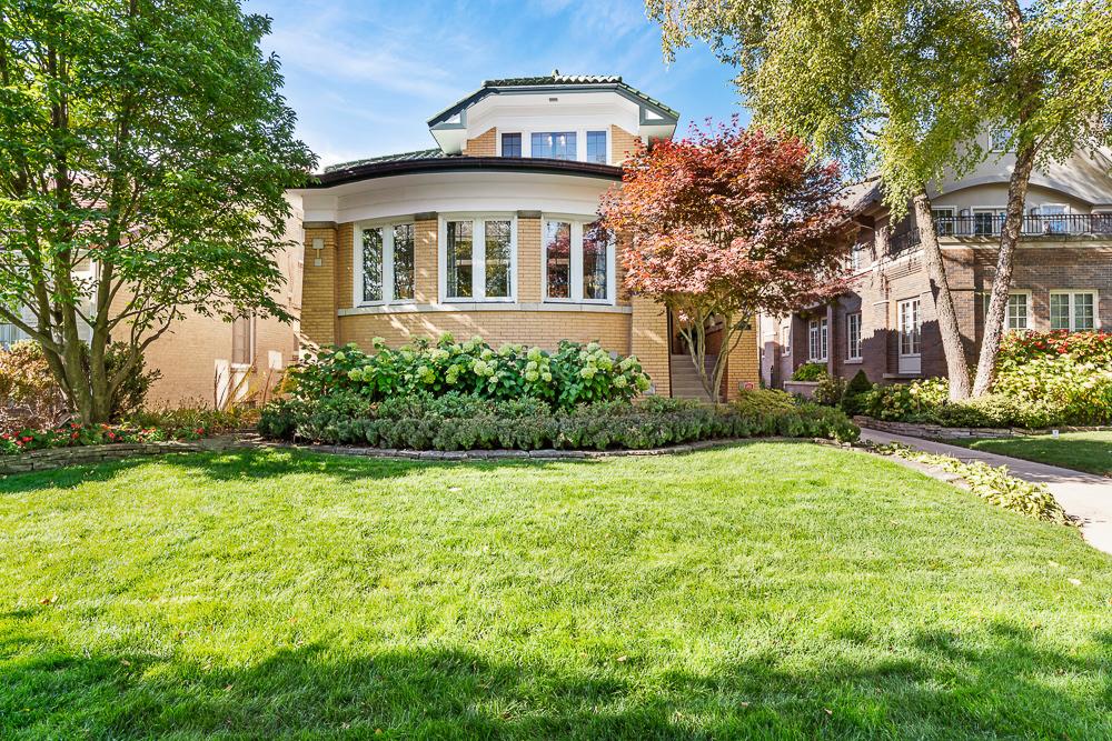 1006 Ridge Ave., Evanston, IL 60202