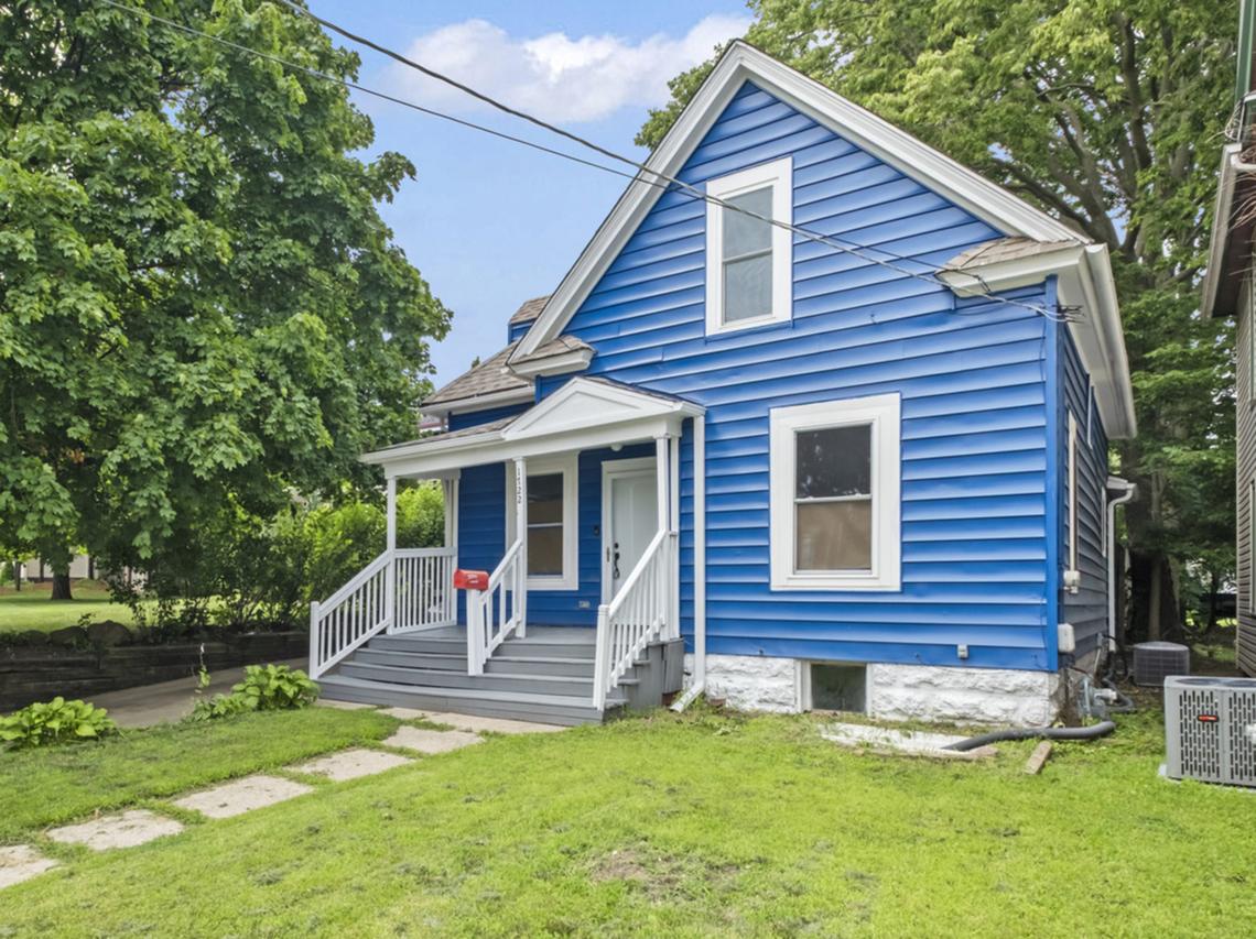 1722 Charles St., Rockford, IL 61104