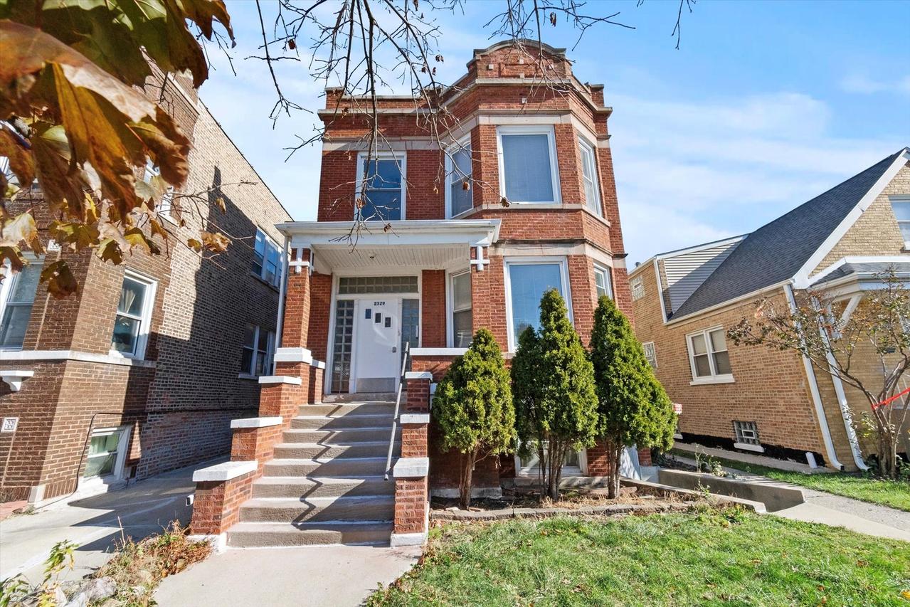 2329 S Austin Blvd., Cicero, IL 60804