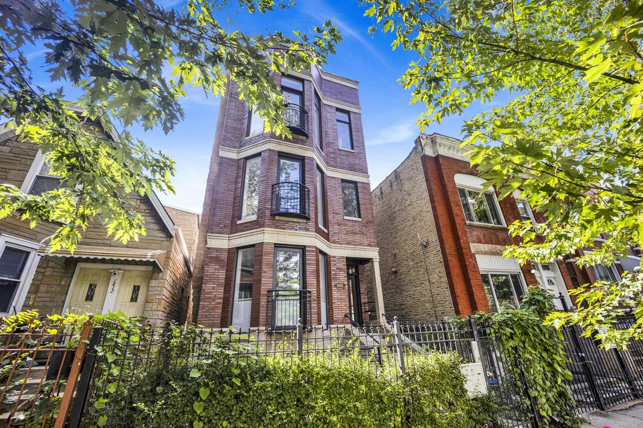 1416 N Campbell Ave. #3, Chicago, IL 60622