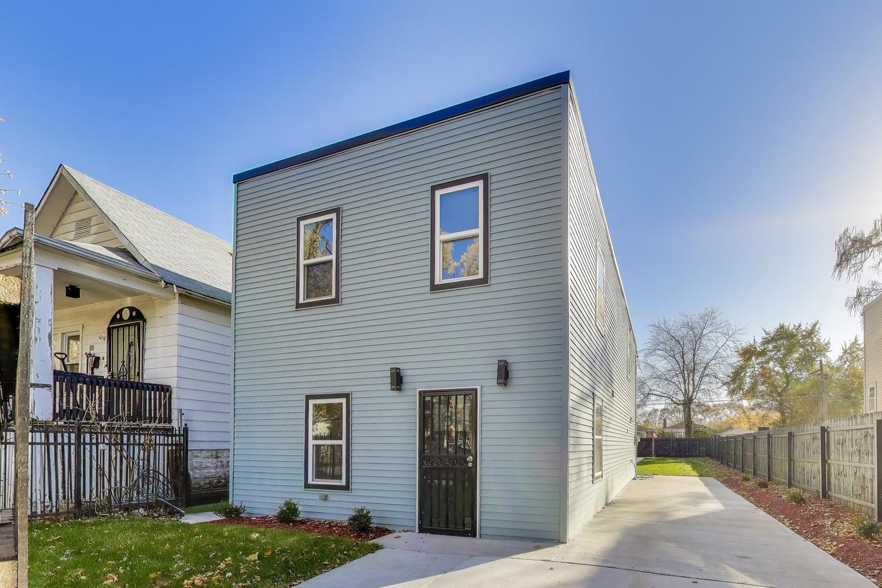 543 E 92nd St., Chicago, IL 60619