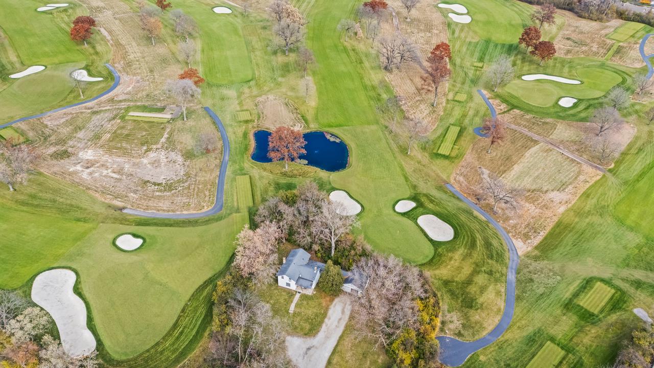 215 Waukegan Rd., Deerfield, IL 60015