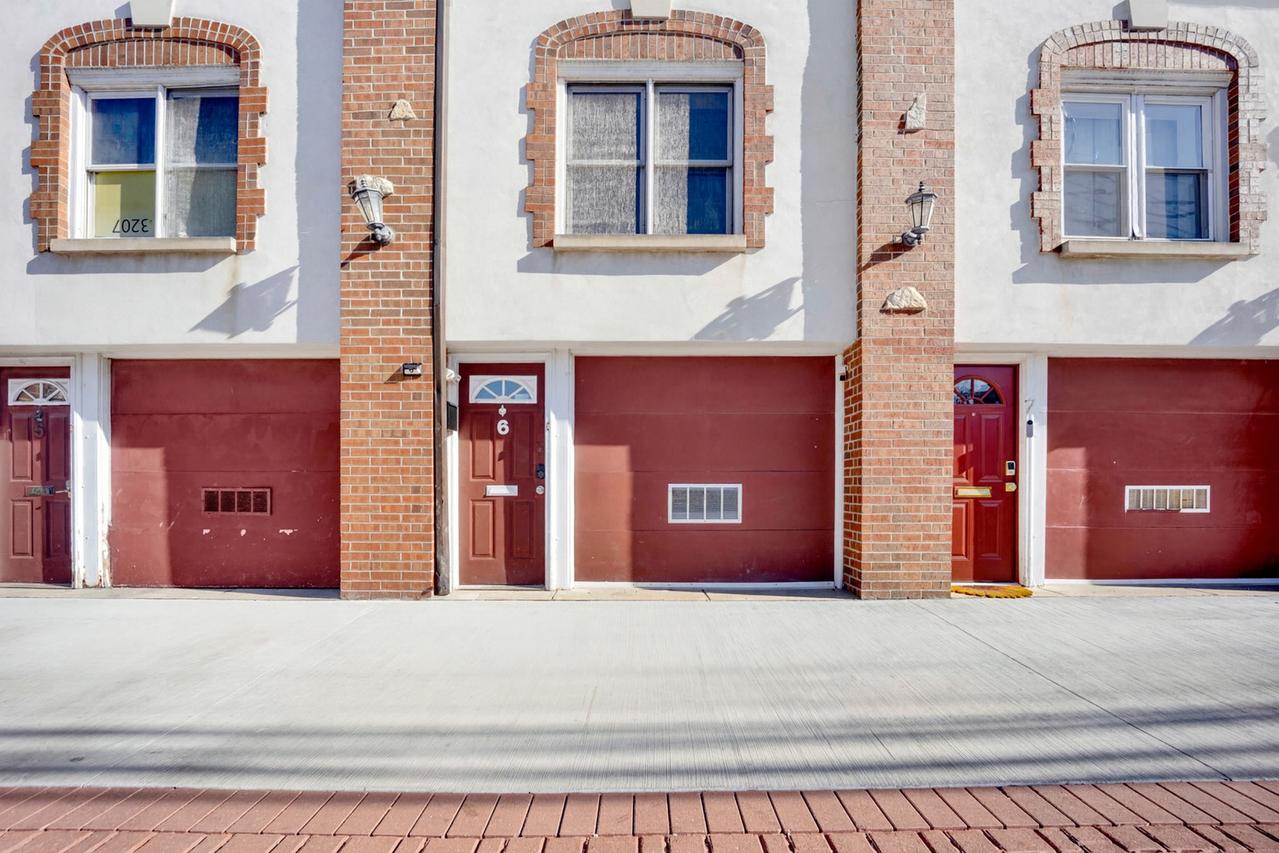 623 W Drummond Pl. #6, Chicago, IL 60614