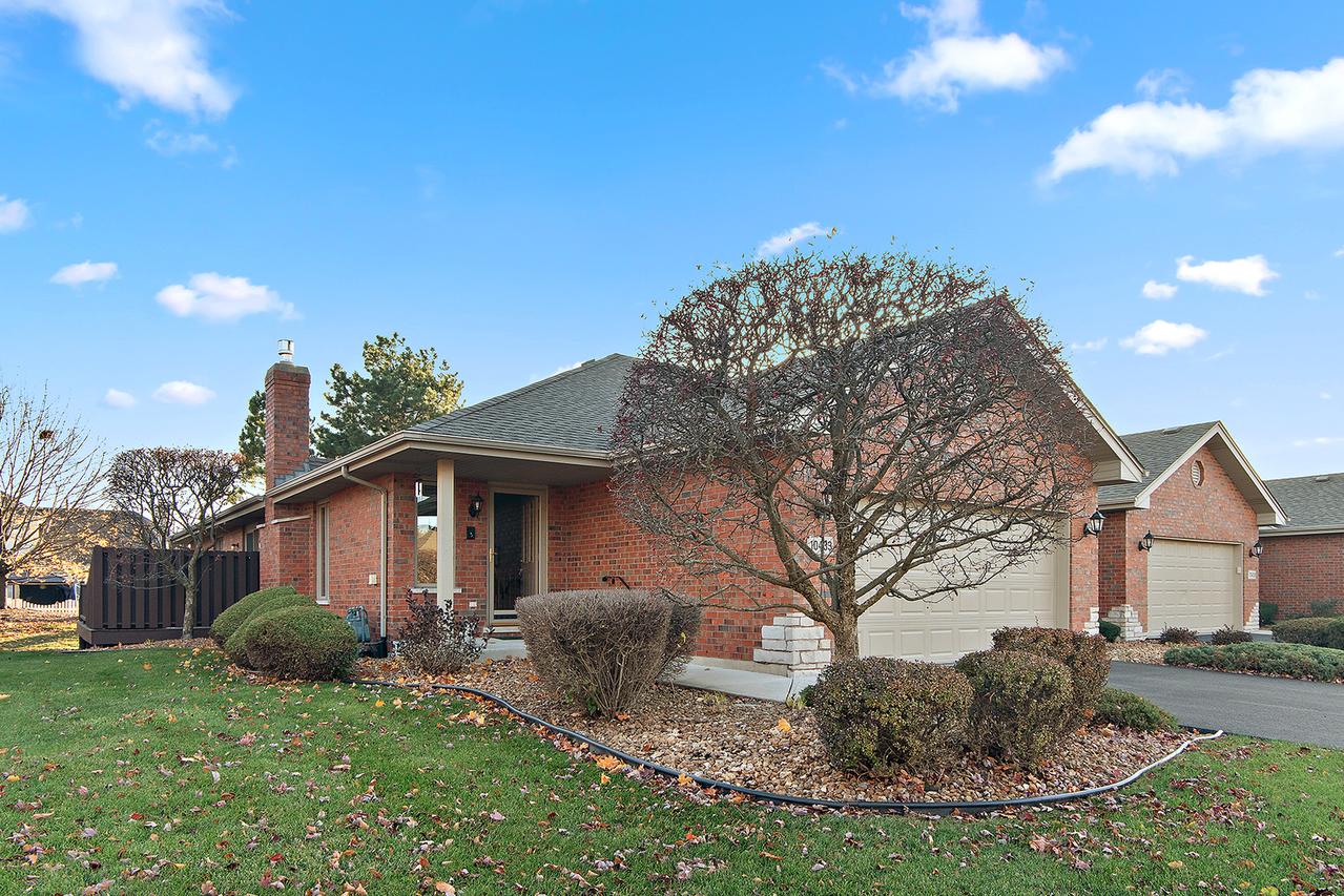 10433 San Luis Ln., Orland Park, IL 60467