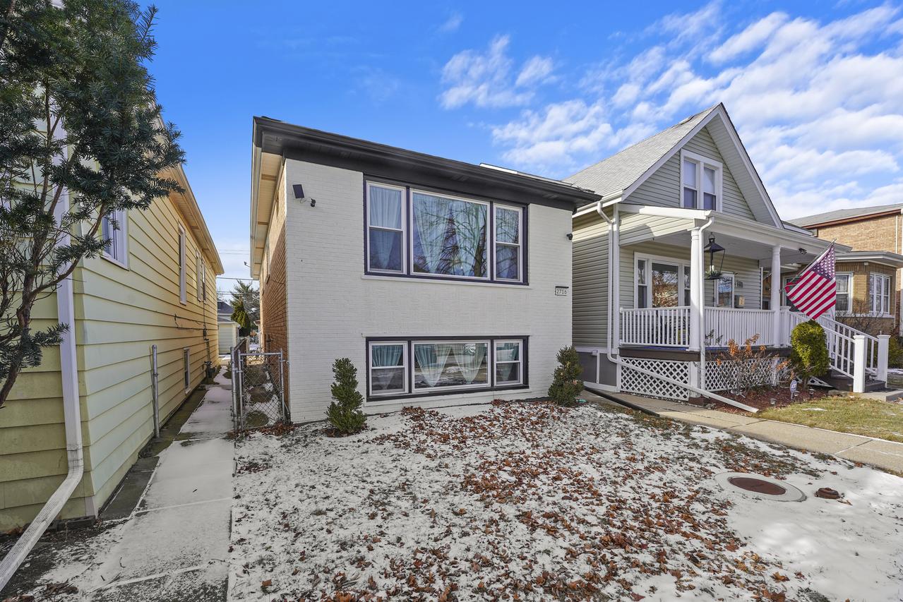 2716 N 73rd Ave., Elmwood Park, IL 60707