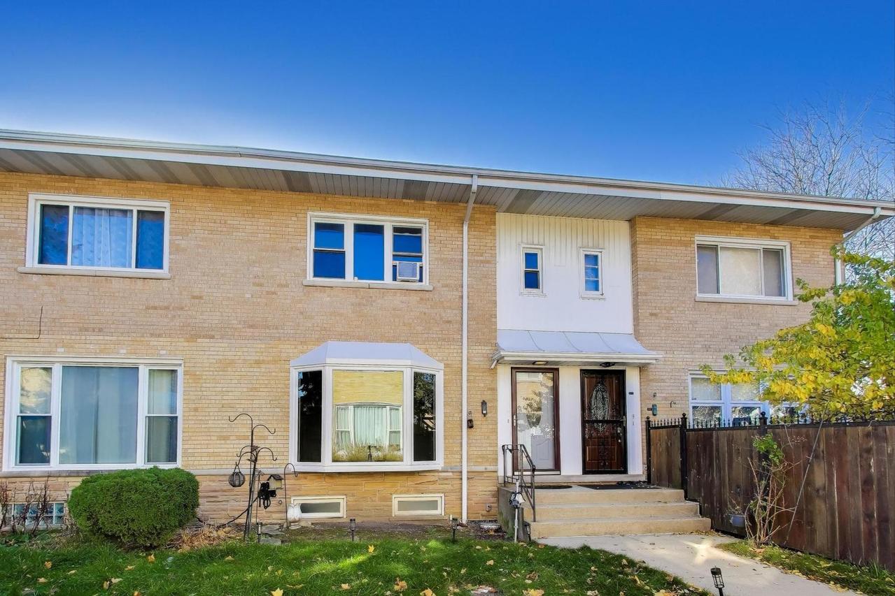 6309 N Cicero Ave., Chicago, IL 60646